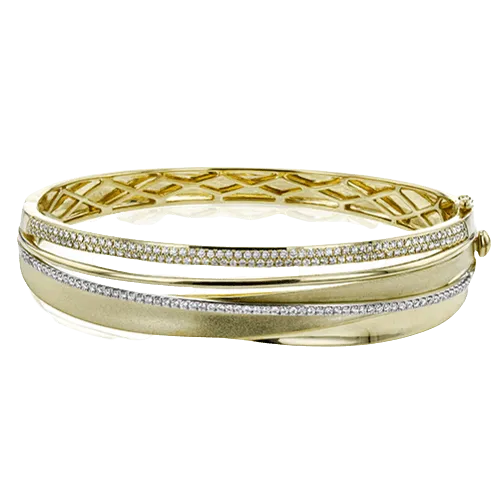 Bangle in 18K Gold with Diamonds