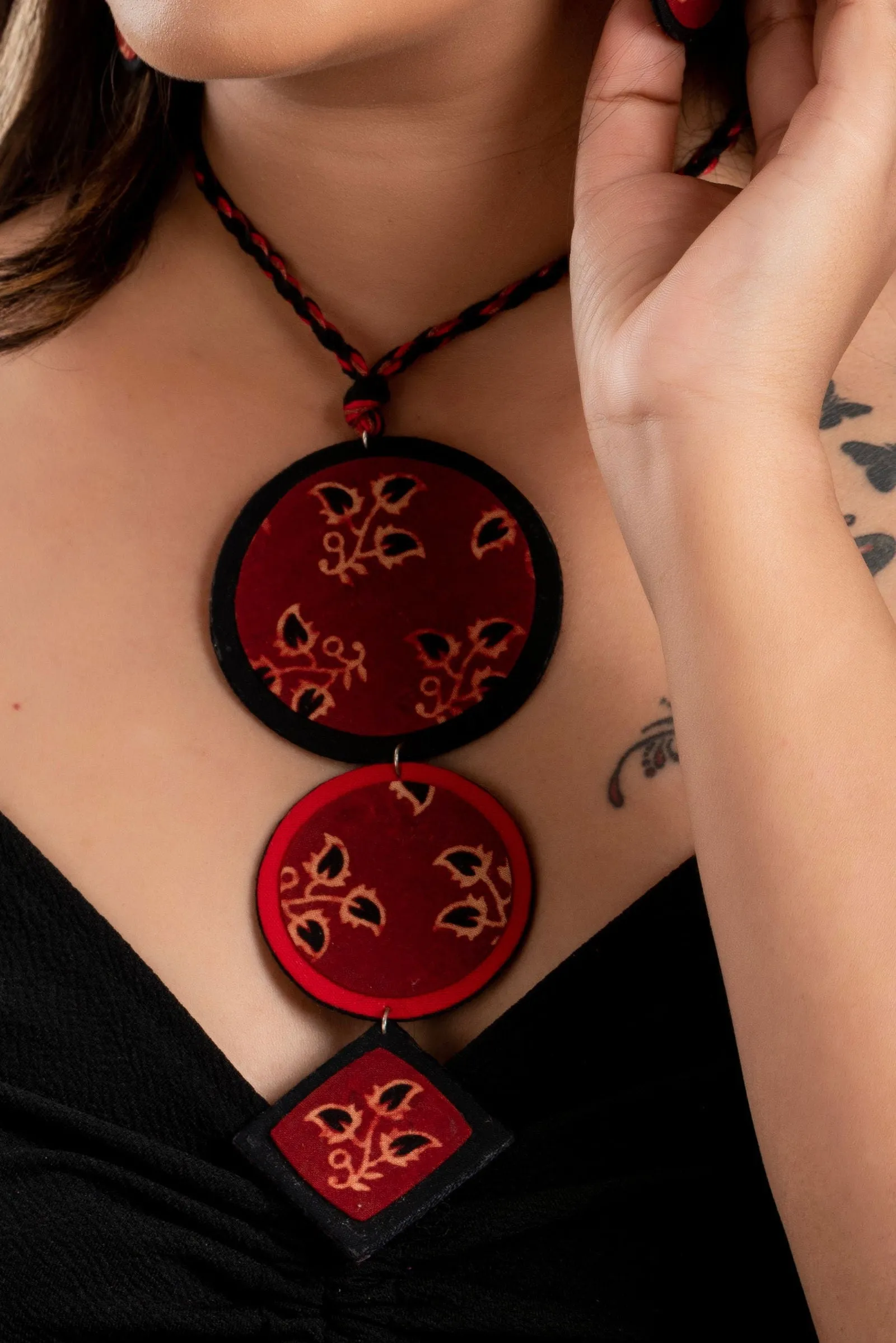 Eco-Friendly Handmade Fabric Jewelry Sets - Handcrafted Red Black Ajrakh Cotton Neckpiece with Earrings