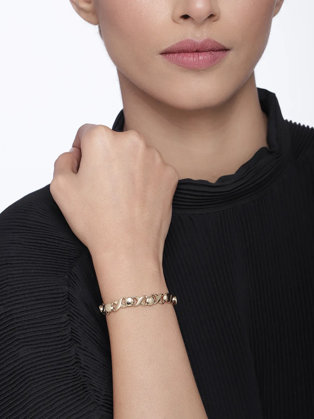 Estele Gold Toned XOXO Stylish Bracelet for Women