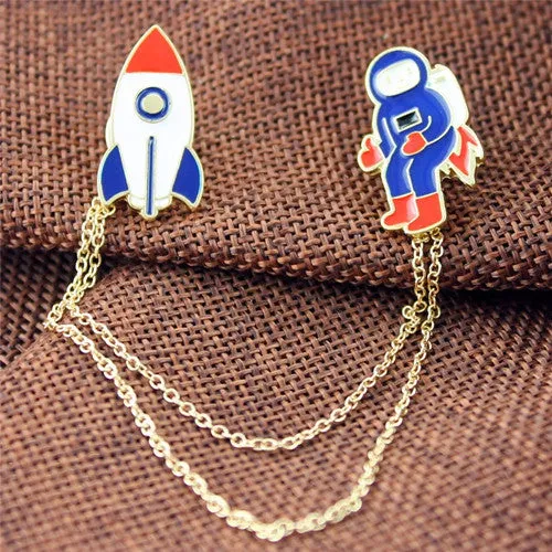 Fashion new style three style astronauts/earth/rabbit girl enamel animal planet brooches women badges clothes pins wholesale