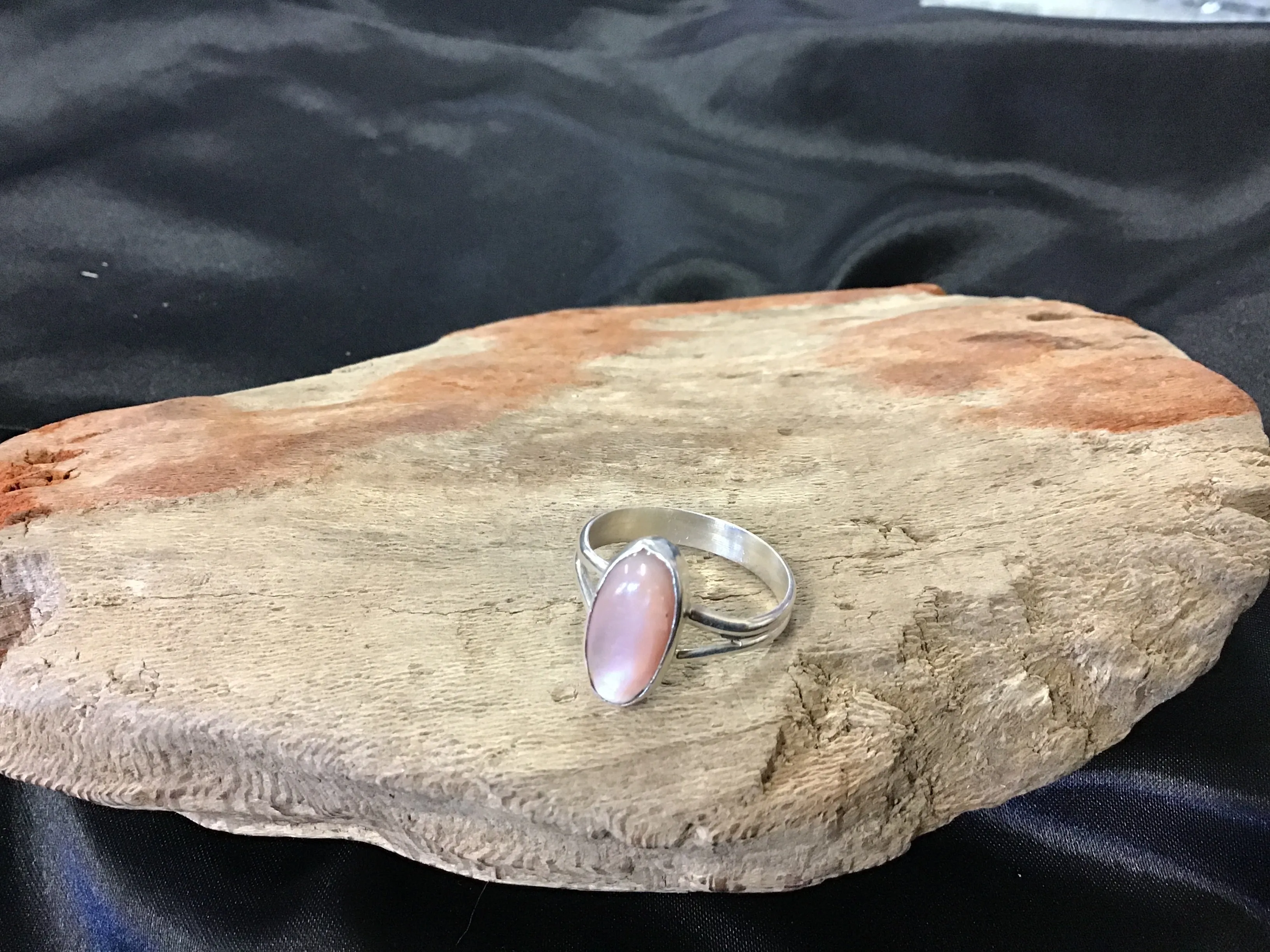 Pink Mussel Shell Ring