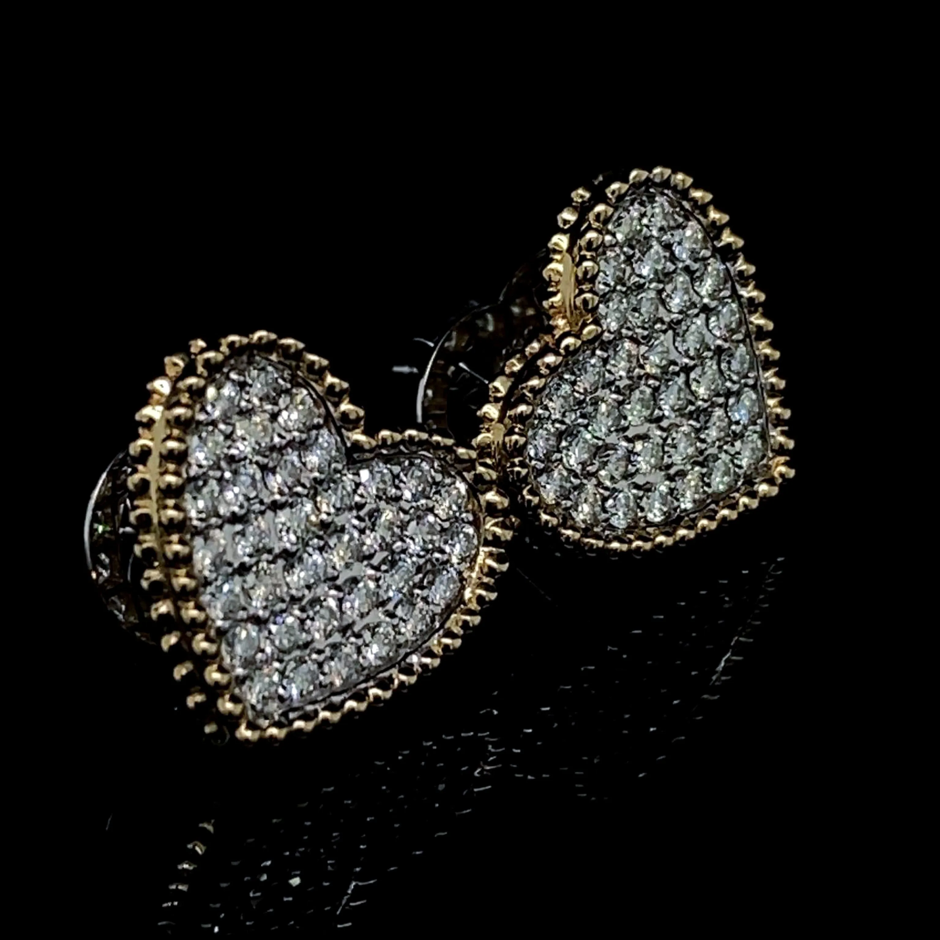 PREORDER | Golden Large Heart Studded Diamond Jewelry Set 14kt