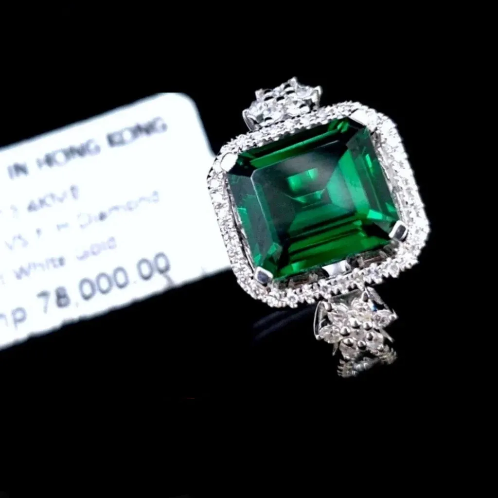 PREORDER | Infinity Band Green Emerald Gemstones Diamond Ring 14kt