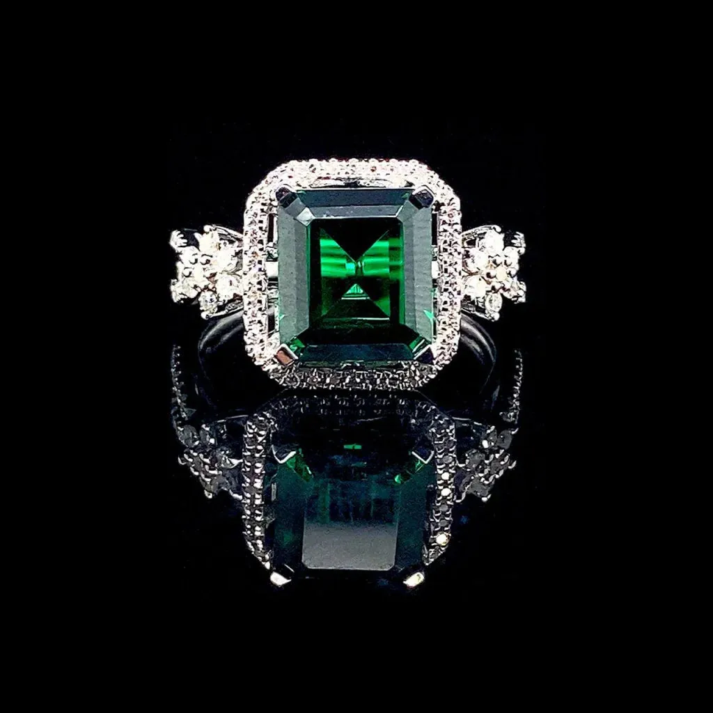 PREORDER | Infinity Band Green Emerald Gemstones Diamond Ring 14kt